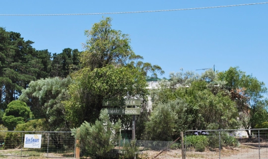 Dixons Creek
