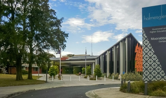 Holmesglen